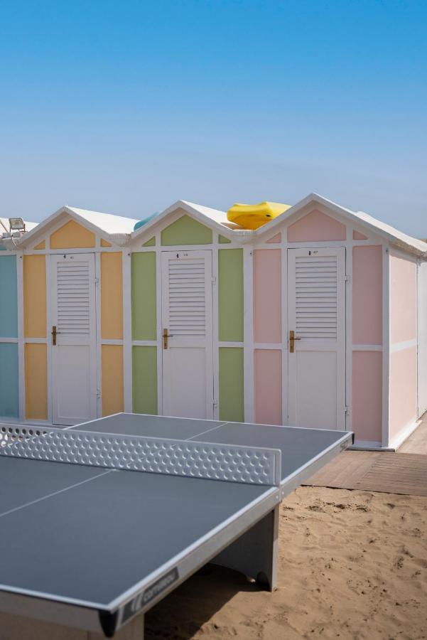 Hotel Embassy Riccione Exterior photo
