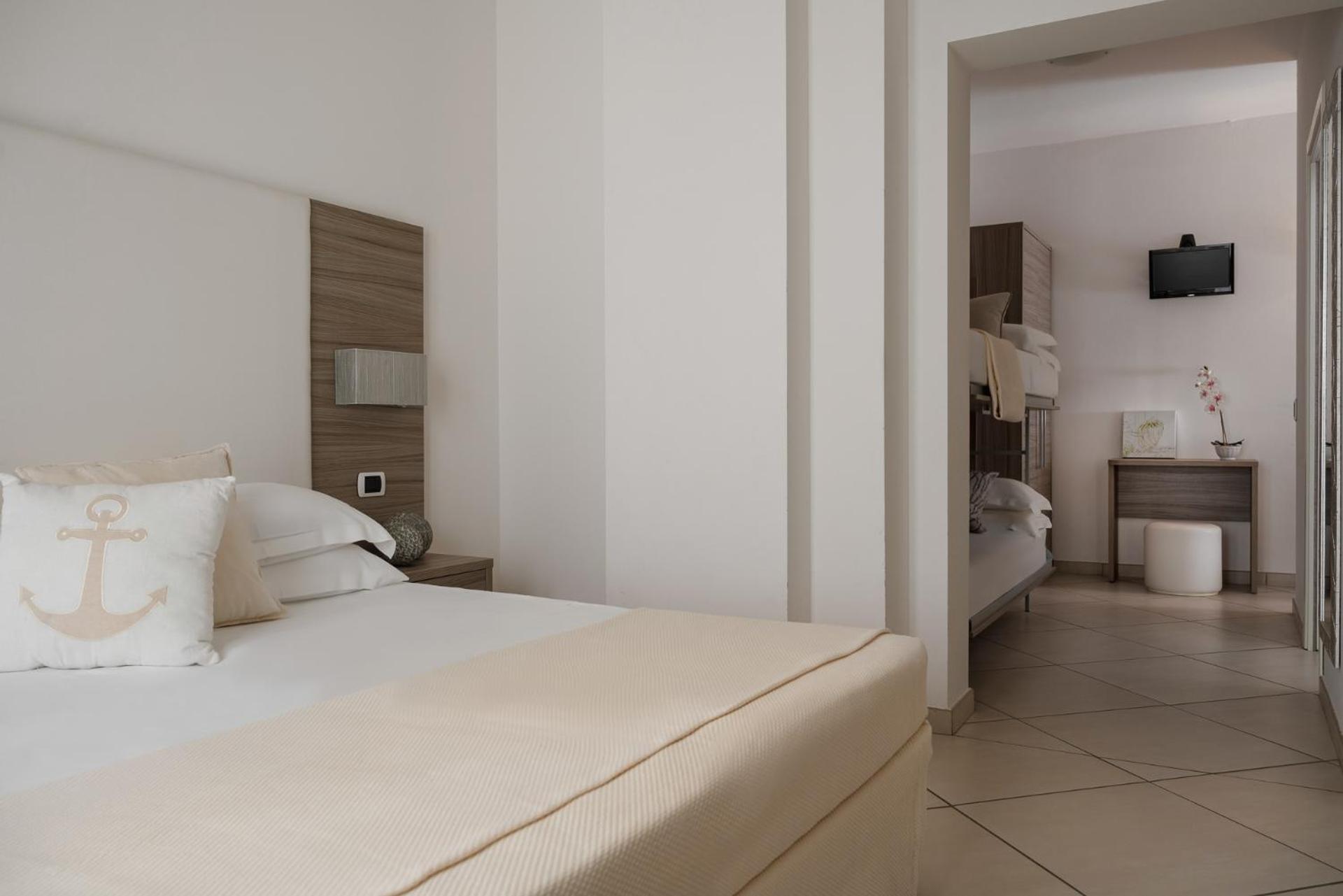 Hotel Embassy Riccione Exterior photo