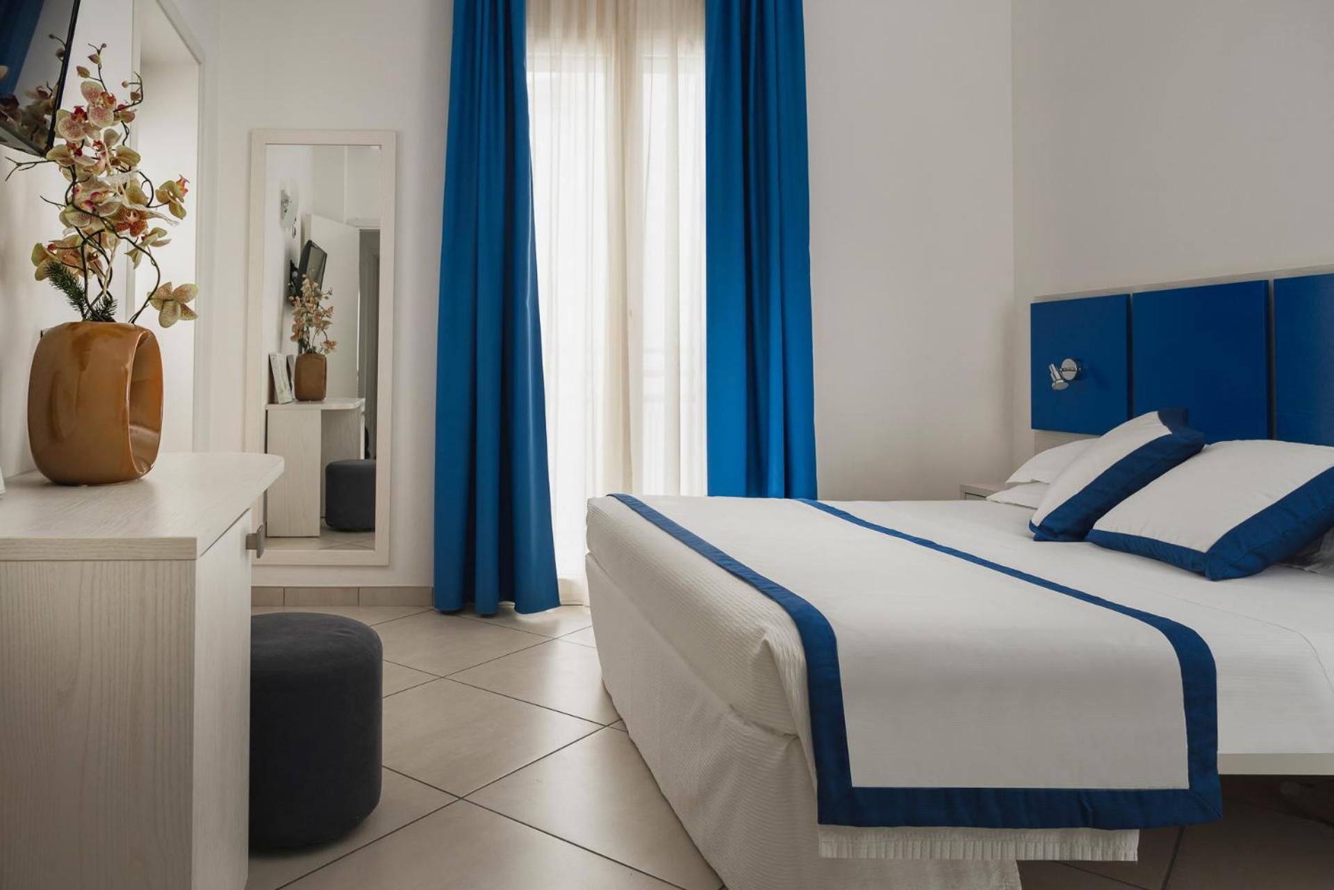 Hotel Embassy Riccione Exterior photo